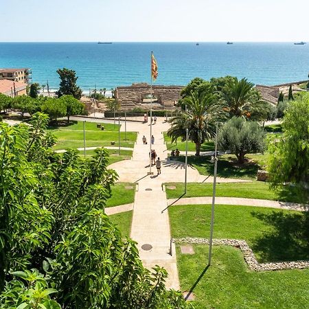 Hauzify I Domus Tarragona Apartamento Exterior foto